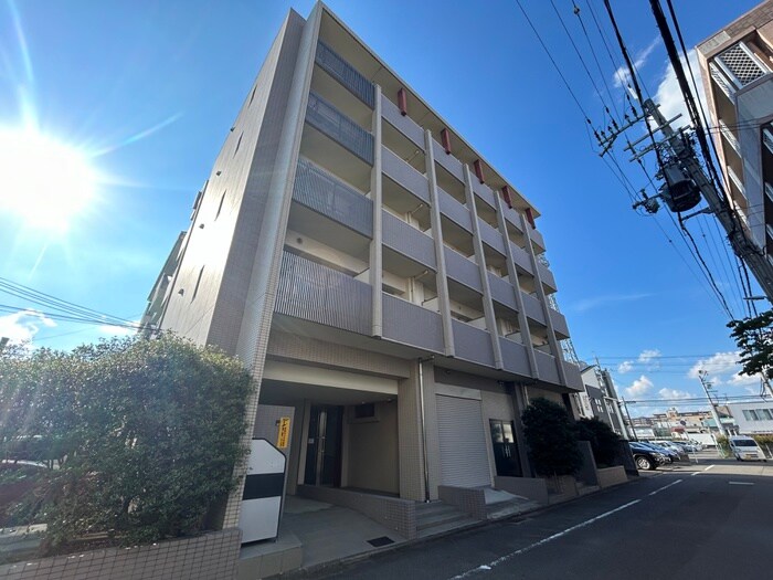 パークサイド西小路の物件外観写真