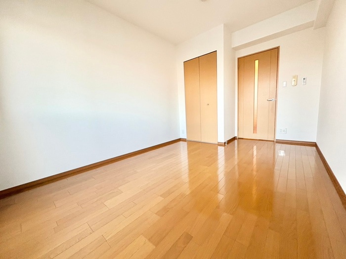 パークサイド西小路の物件内観写真