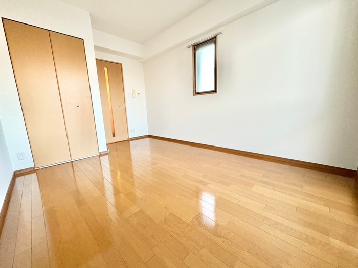 パークサイド西小路の物件内観写真