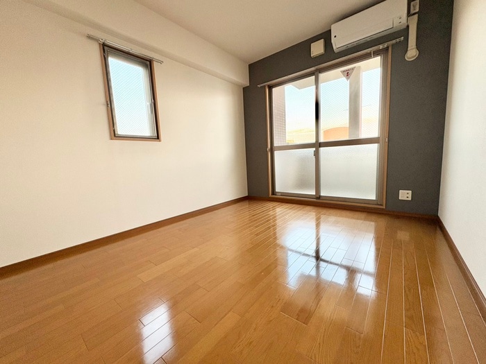 パークサイド西小路の物件内観写真