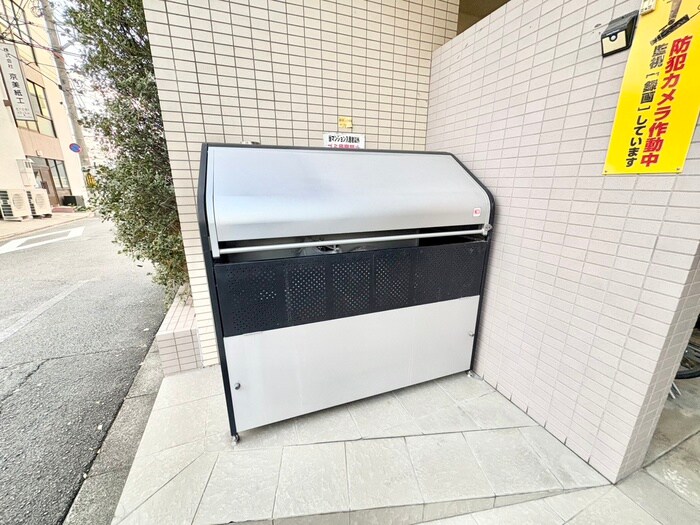 パークサイド西小路の物件外観写真