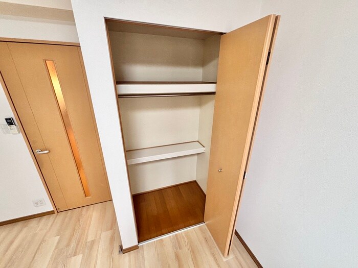 パークサイド西小路の物件内観写真