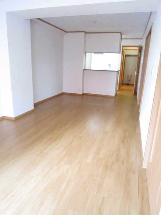 コンフォレスト三条の物件内観写真