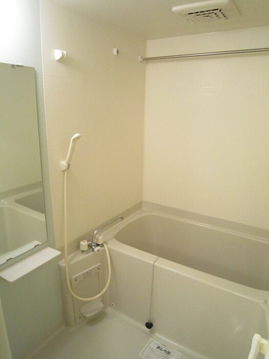 コンフォレスト三条の物件内観写真