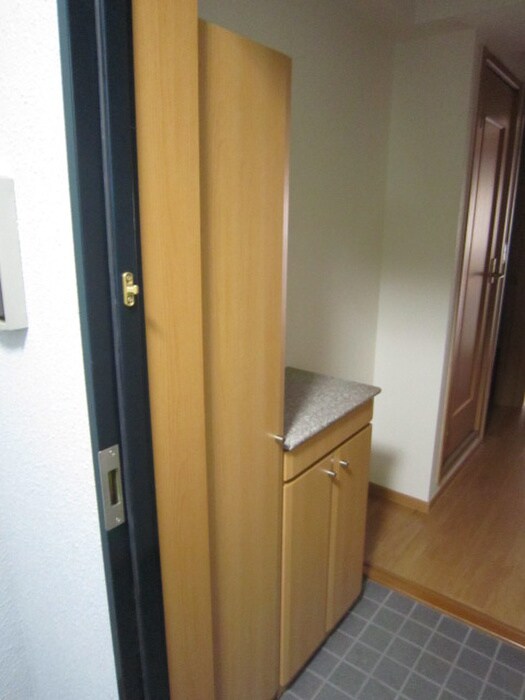 コンフォレスト三条の物件内観写真