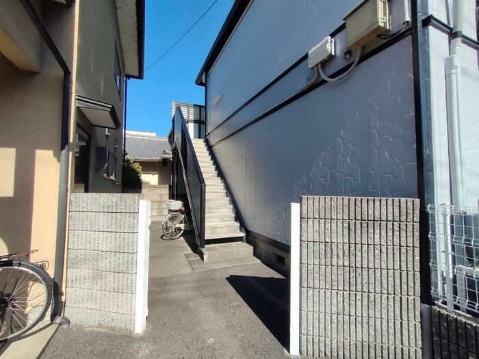 ビーライン平安の物件外観写真