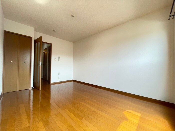 リヴェ－ル東野の物件内観写真