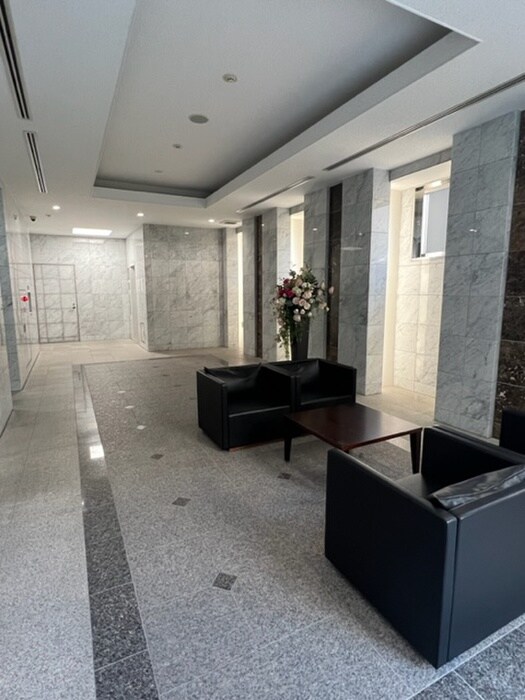 リーガル四ツ橋立売堀Ⅱの物件外観写真