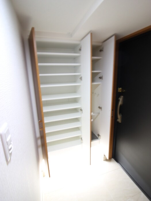 リーガル四ツ橋立売堀Ⅱの物件内観写真