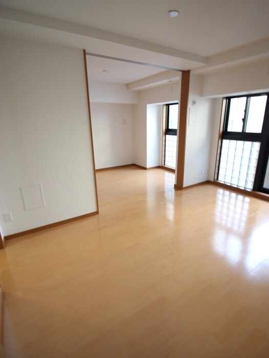 リーガル四ツ橋立売堀Ⅱの物件内観写真