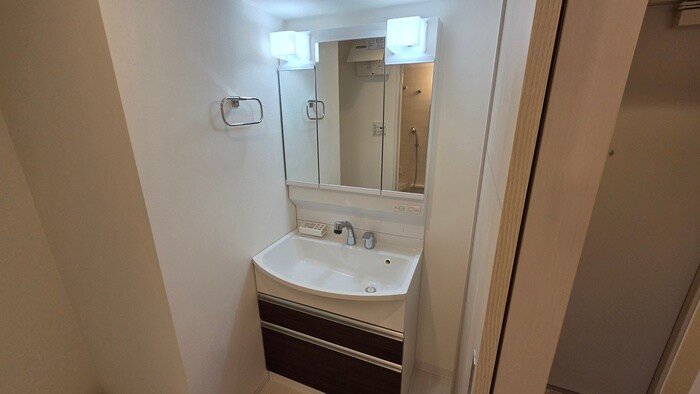 ガーデンクォーツ摂津正雀の物件内観写真