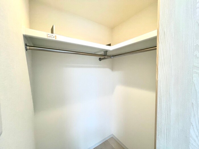 ガーデンクォーツ摂津正雀の物件内観写真