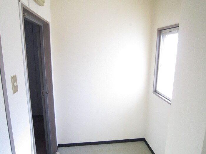 保田レジデンスの物件内観写真