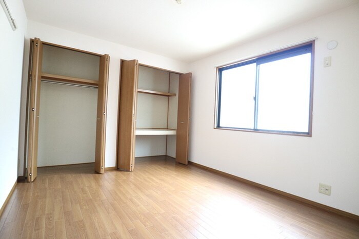 クレ－ルプラザ立花Ｂ棟の物件内観写真