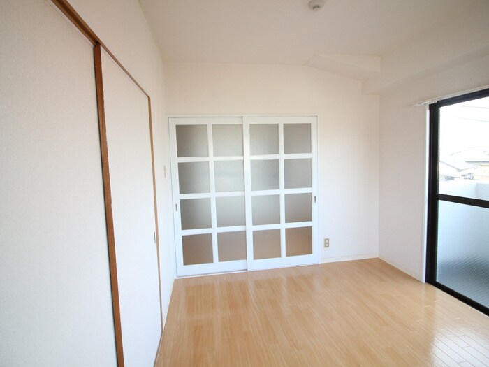 栄第一マンションの物件内観写真