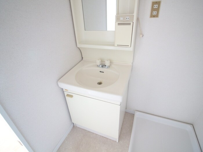 栄第一マンションの物件内観写真