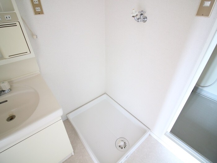 栄第一マンションの物件内観写真