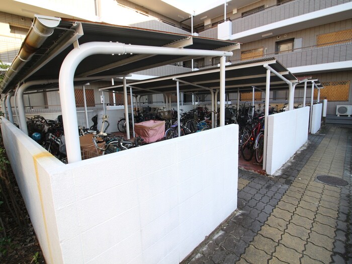 ランスロット　ファミールの物件外観写真