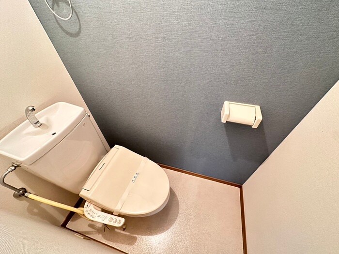 下瓦町貸家の物件内観写真