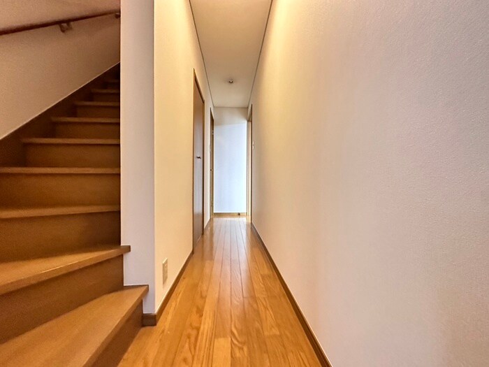 下瓦町貸家の物件内観写真