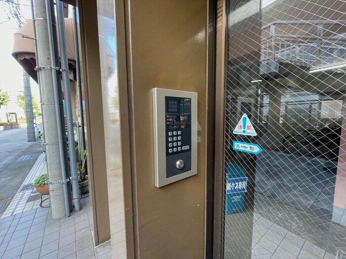 アルファコ－トの物件外観写真