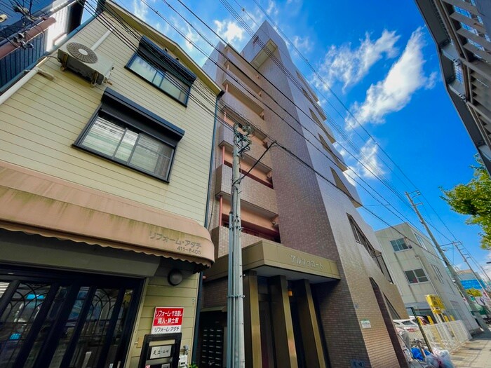 アルファコ－トの物件外観写真