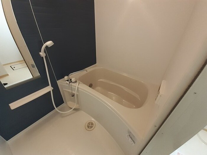 メルシ－ボンジョルネＡ棟の物件内観写真