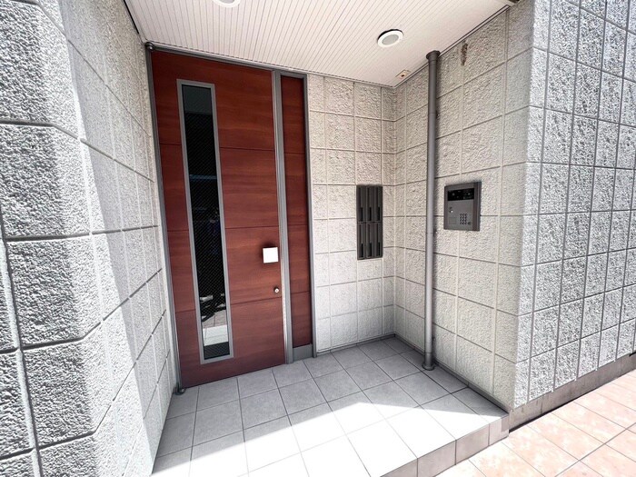 ステップアップの物件外観写真