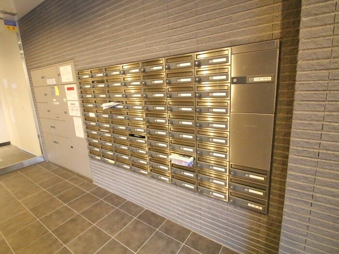 ｴｽﾃﾑｺｰﾄみなと元町THE FIRSTの物件外観写真