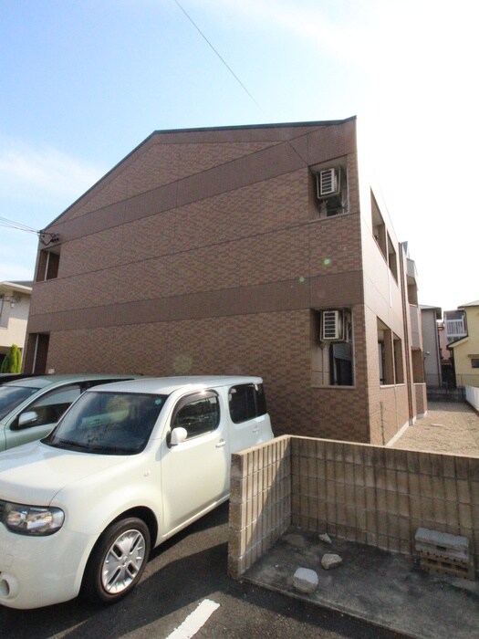 ルミナス松山の物件外観写真