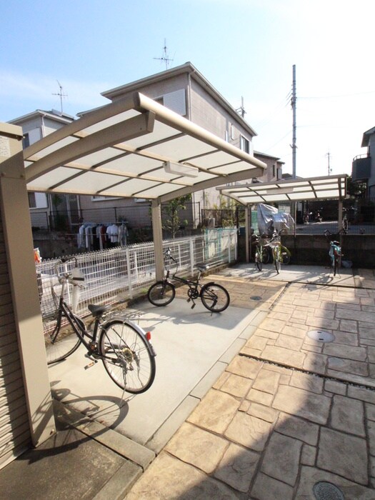 ルミナス松山の物件外観写真