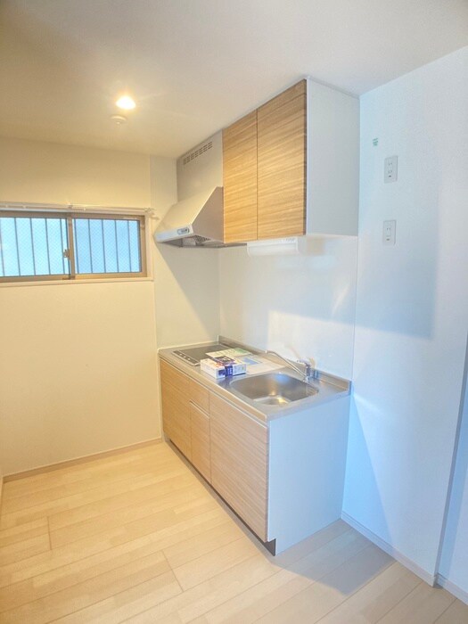 メゾン・プラスワンの物件内観写真