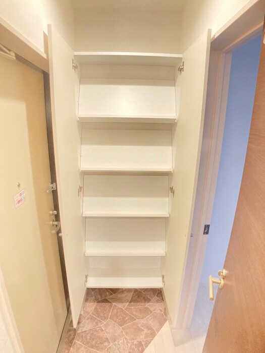 メゾン・プラスワンの物件内観写真