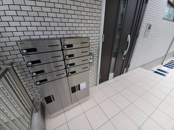 グリスブランシェの物件外観写真