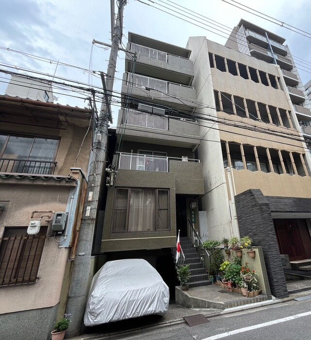 抜天房の物件外観写真