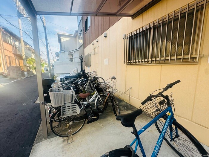 ジュネス甲東伍番館の物件外観写真