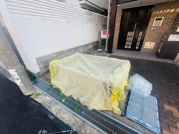 ジュネス甲東伍番館の物件外観写真