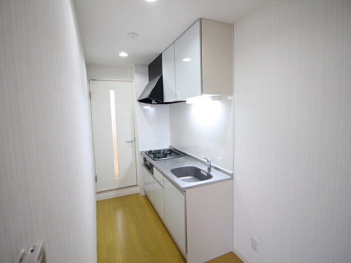 ジュネス甲東伍番館の物件内観写真