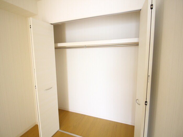 ジュネス甲東伍番館の物件内観写真