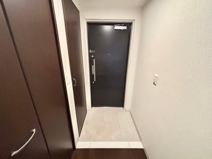 ロイヤルステイツ御所南の物件内観写真