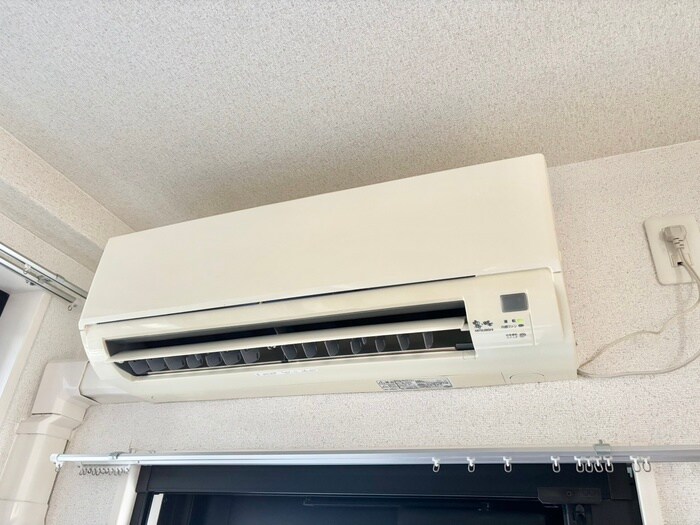 ロイヤルステイツ御所南の物件内観写真