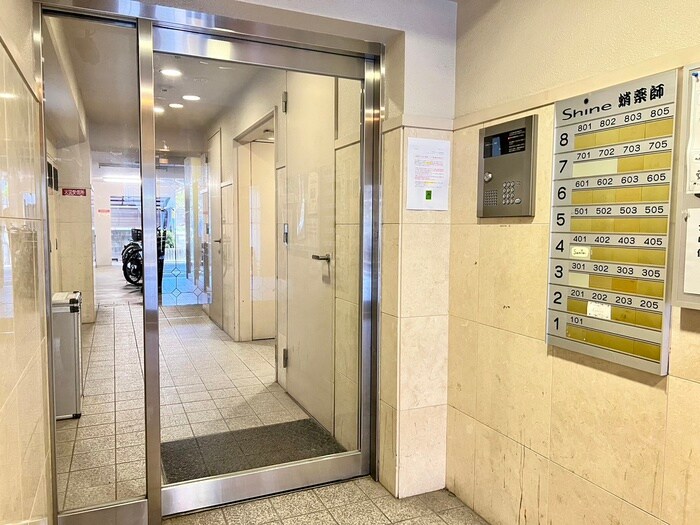 Ｓｈｉｎｅ蛸薬師の物件外観写真