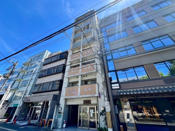 Ｓｈｉｎｅ蛸薬師の物件外観写真