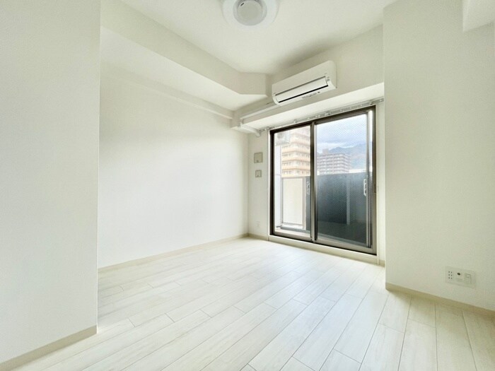 ｴｽﾃﾑｺｰﾄ神戸山手ｽﾃｰｼｮﾝﾃﾞｭｵの物件内観写真