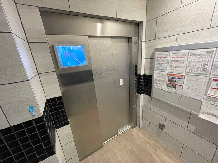 ｴｽﾃﾑｺｰﾄ神戸山手ｽﾃｰｼｮﾝﾃﾞｭｵの物件外観写真