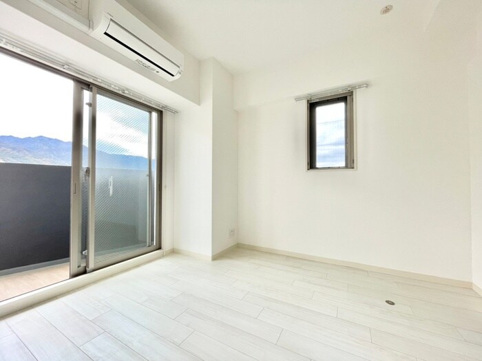 ｴｽﾃﾑｺｰﾄ神戸山手ｽﾃｰｼｮﾝﾃﾞｭｵの物件内観写真