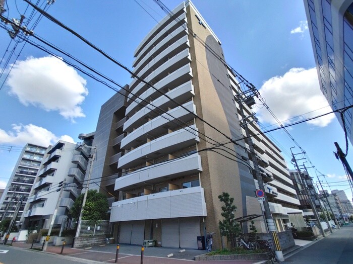 ＳＥＲＥＮｉＴＥ江坂四番館の物件外観写真