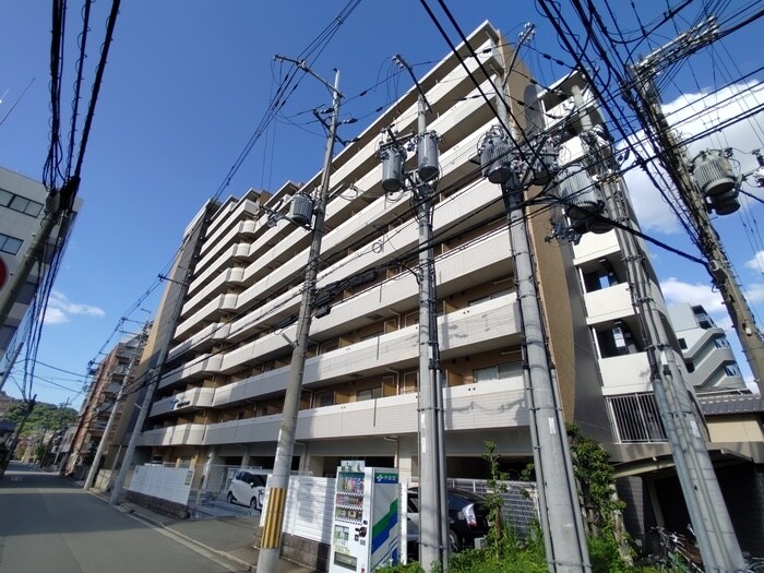 ＳＥＲＥＮｉＴＥ江坂四番館の物件外観写真