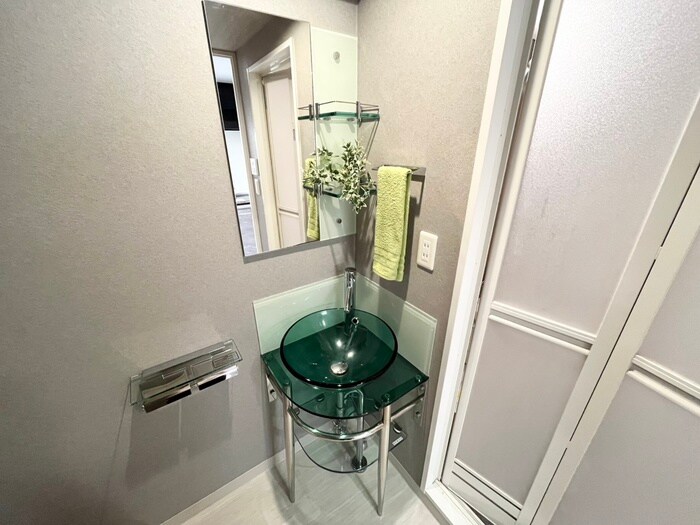 ＳＥＲＥＮｉＴＥ江坂四番館の物件内観写真