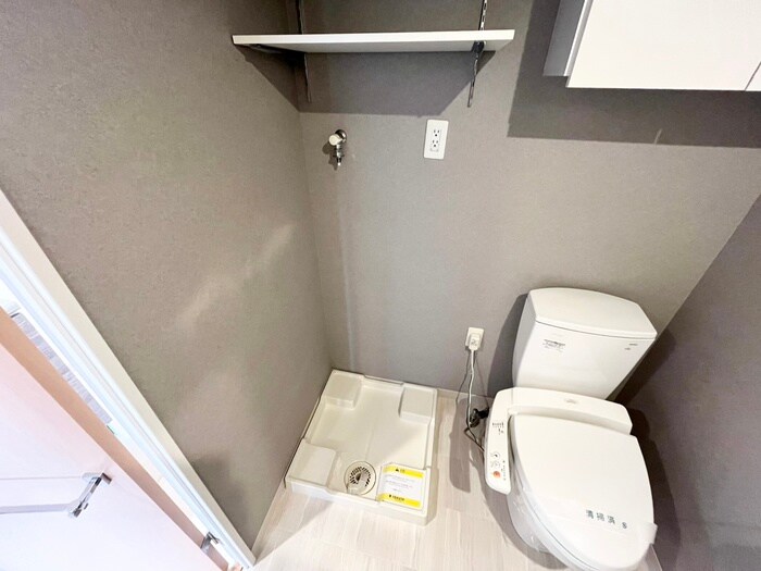 ＳＥＲＥＮｉＴＥ江坂四番館の物件内観写真